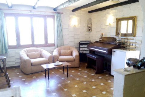 Villa for rent in Santa Ponsa, Mallorca, Spain 5 bedrooms, 410 sq.m. No. 59959 - photo 15