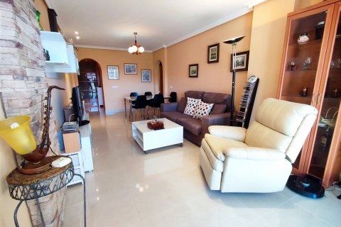 Apartment for sale in Benidorm, Alicante, Spain 2 bedrooms, 84 sq.m. No. 60062 - photo 3
