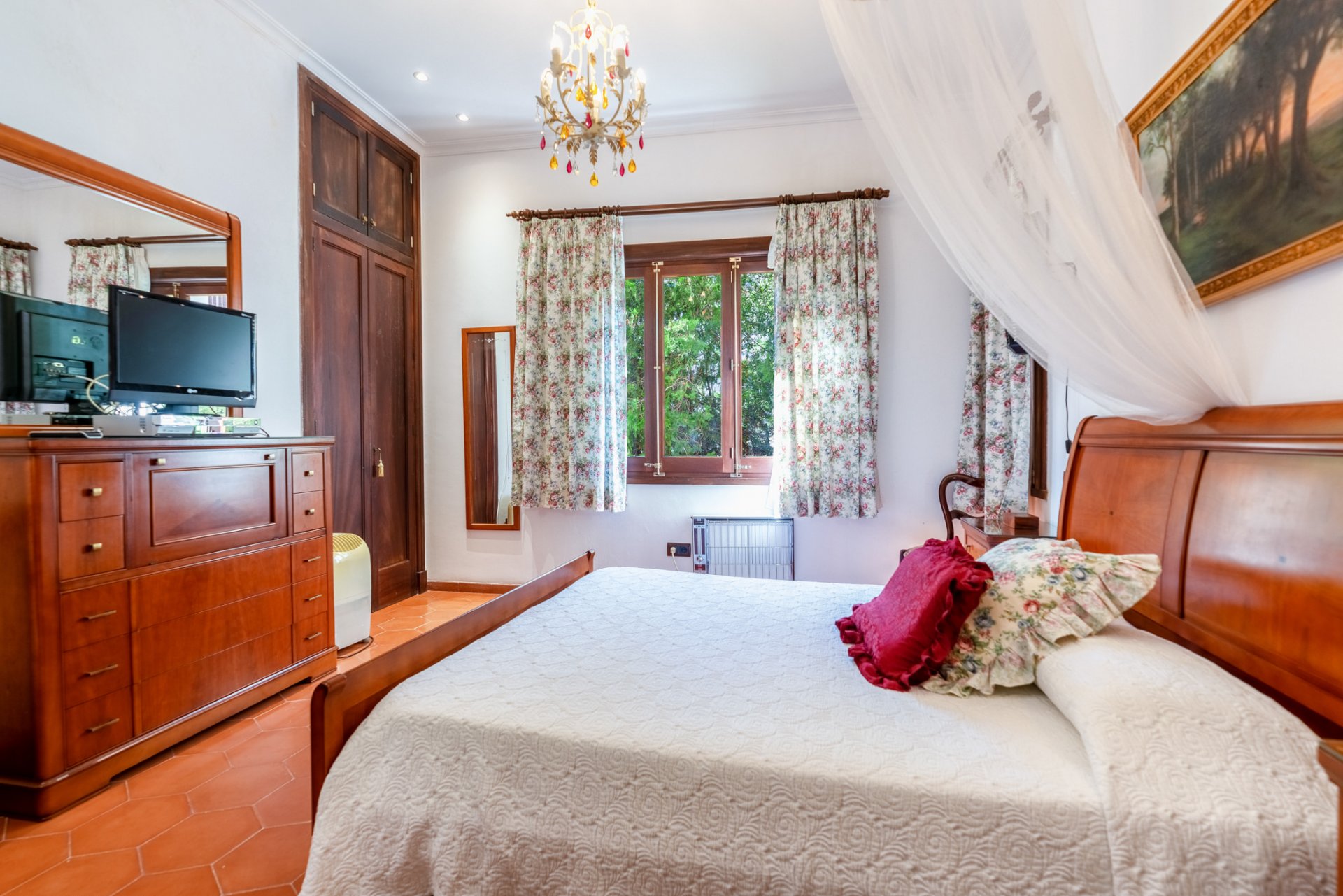 Huvila Port De Soller, Mallorca, Espanja 7 makuuhuonetta, 400 m2 No. 33028