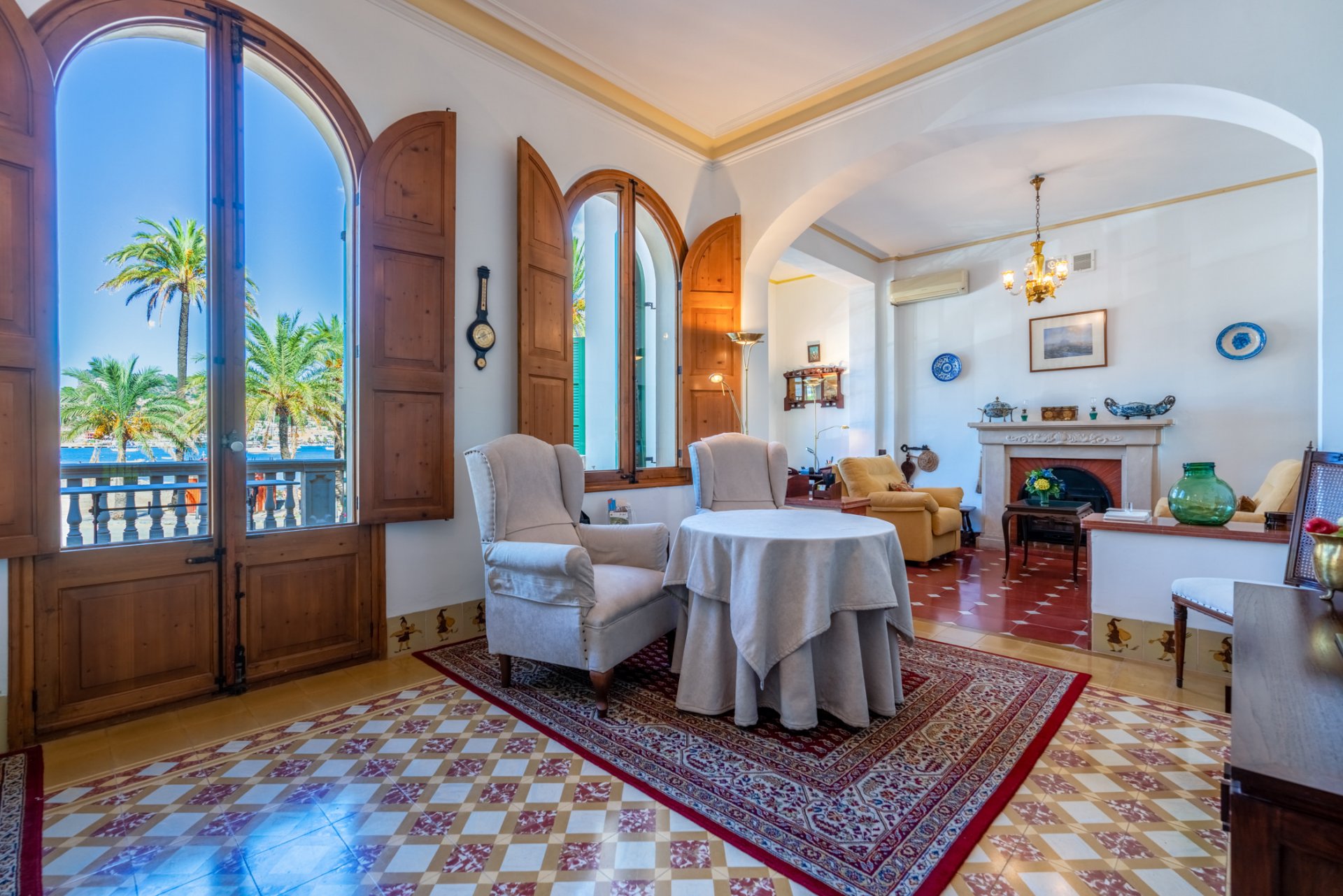 Huvila Port De Soller, Mallorca, Espanja 7 makuuhuonetta, 400 m2 No. 33028