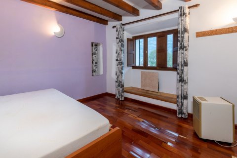 Finca for sale in Soller, Mallorca, Spain 6 bedrooms, 500 sq.m. No. 33836 - photo 17