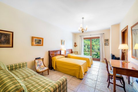 Finca for sale in Orient, Mallorca, Spain 12 bedrooms, 1000 sq.m. No. 32374 - photo 14