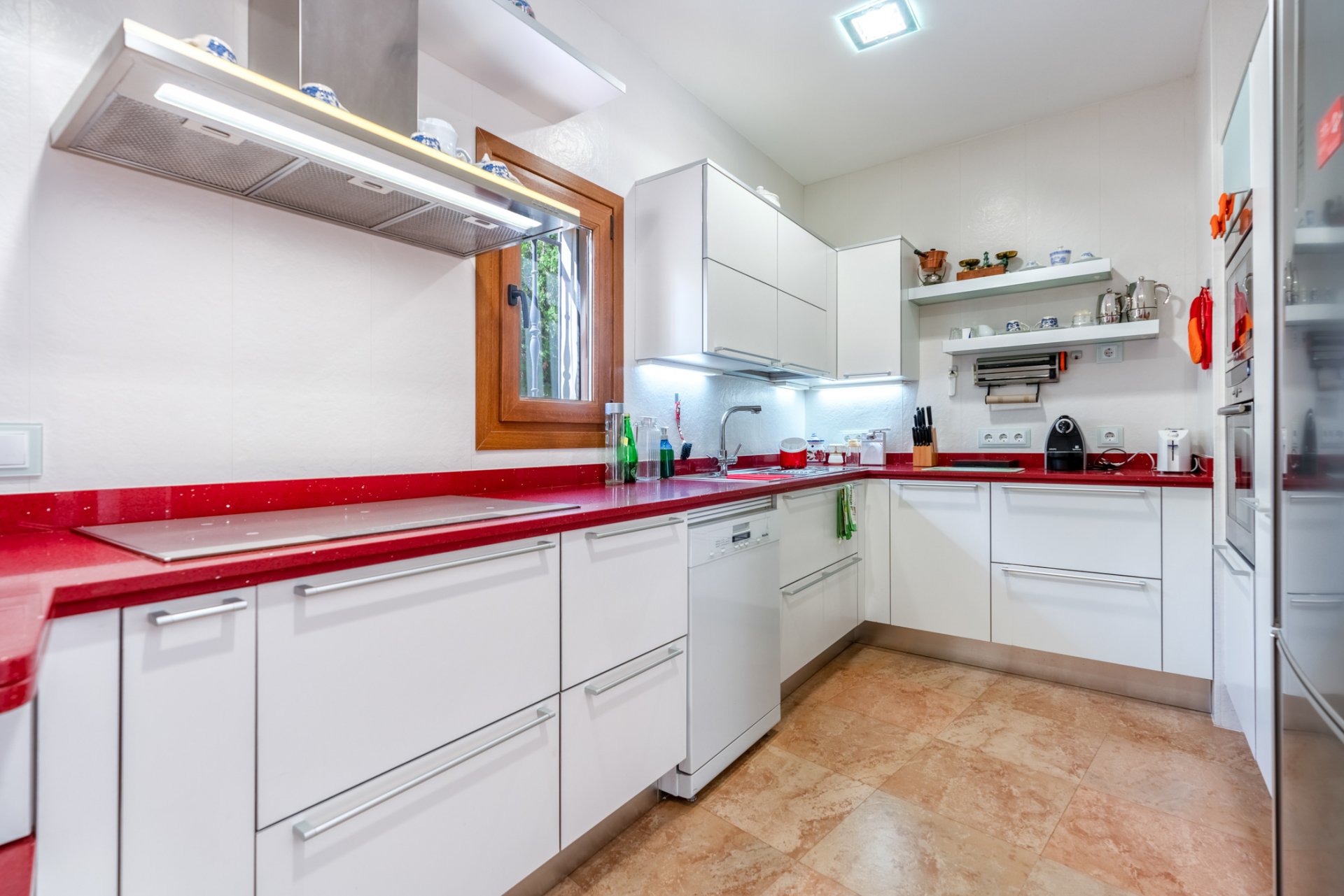 Huvila Port De Soller, Mallorca, Espanja 7 makuuhuonetta, 400 m2 No. 33028