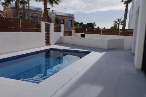 Villa for sale in Villajoyosa, Alicante, Spain 3 bedrooms, 189 sq.m. No. 60384 - photo 7