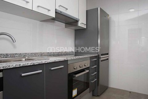 Apartment for sale in Santa Pola, Alicante, Spain 3 bedrooms, 80 sq.m. No. 60072 - photo 21