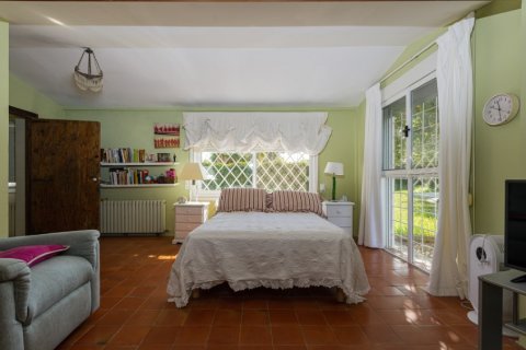 Villa for sale in L'Eliana, Valencia, Spain 4 bedrooms, 582 sq.m. No. 60239 - photo 18