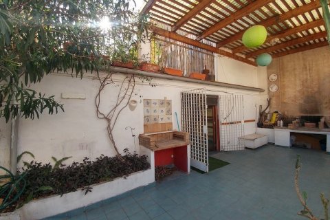 Apartment for sale in Valencia, Spain 3 bedrooms, 180 sq.m. No. 60390 - photo 20