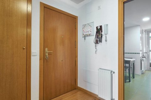 Apartment for sale in Madrid, Spain 3 bedrooms, 110 sq.m. No. 60163 - photo 2