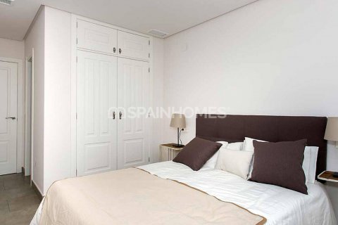 Apartment for sale in Santa Pola, Alicante, Spain 3 bedrooms, 80 sq.m. No. 60072 - photo 14