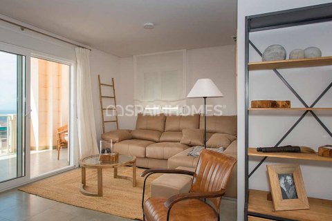 Apartment for sale in Santa Pola, Alicante, Spain 3 bedrooms, 80 sq.m. No. 60072 - photo 2