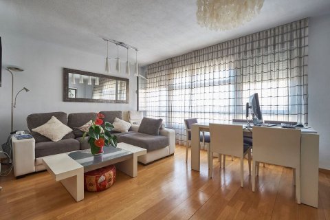 Apartment for sale in Madrid, Spain 3 bedrooms, 110 sq.m. No. 60163 - photo 6