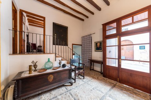 Townhouse for sale in Soller, Mallorca, Spain 4 bedrooms, 365 sq.m. No. 32847 - photo 2