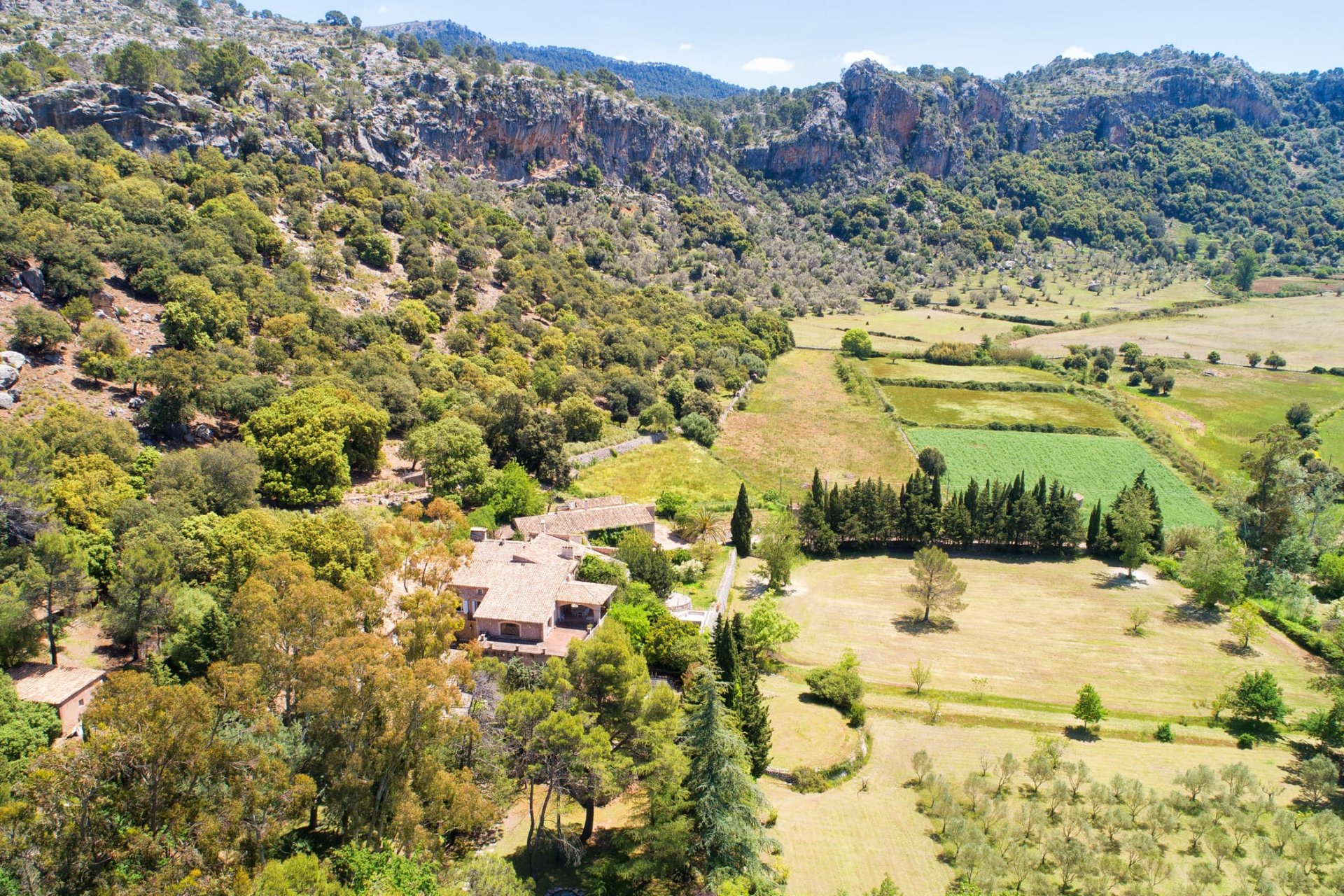 Finca Escorca, Mallorca, Espanja 12 makuuhuonetta, 1522 m2 No. 32905