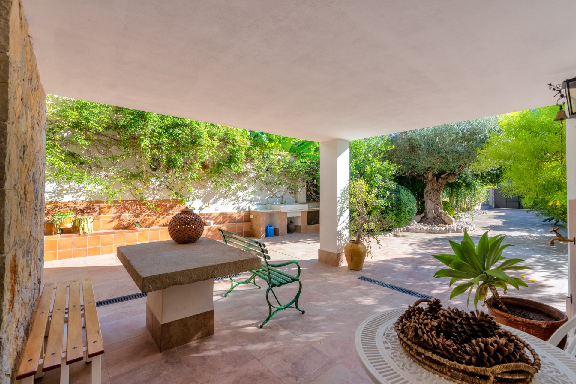 Huvila Port De Soller, Mallorca, Espanja 7 makuuhuonetta, 400 m2 No. 33028