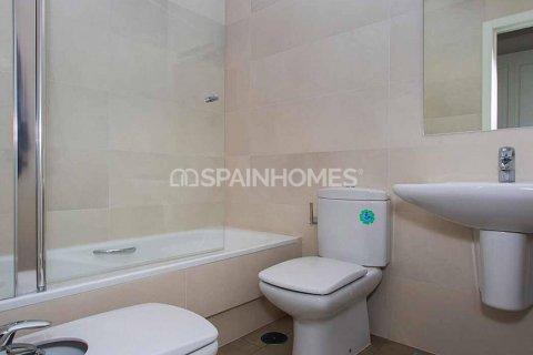 Apartment for sale in Santa Pola, Alicante, Spain 3 bedrooms, 80 sq.m. No. 60072 - photo 17