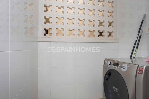 Apartment for sale in Santa Pola, Alicante, Spain 3 bedrooms, 80 sq.m. No. 60072 - photo 22