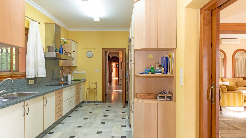 Villa in El Bosque, Cadiz, Spanien 5 Schlafzimmer, 320 m2 Nr. 3256