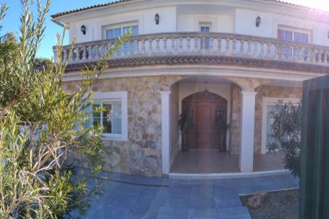Villa for sale in Santa Ponsa, Mallorca, Spain 5 bedrooms, 330 sq.m. No. 18466 - photo 5