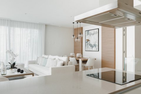 Apartment for sale in Benahavis, Malaga, Spain 3 bedrooms, 167.58 sq.m. No. 1527 - photo 8