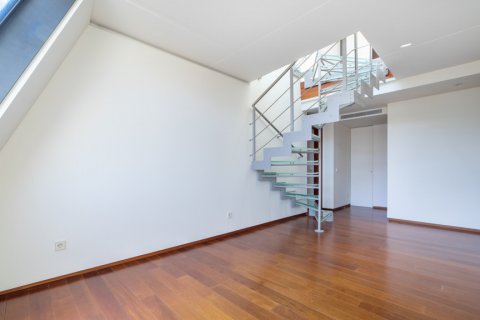 Triplex for sale in Madrid, Spain 4 bedrooms, 468 sq.m. No. 2389 - photo 15