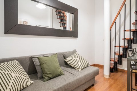 Apartment for sale in Madrid, Spain 1 bedroom, 46 sq.m. No. 61431 - photo 18