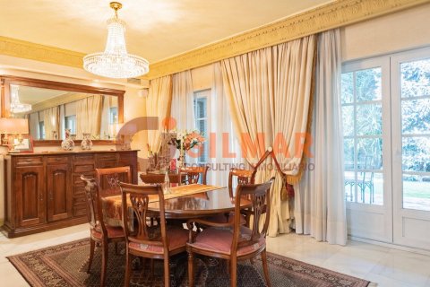 House for sale in Madrid, Spain 6 bedrooms, 750 sq.m. No. 3195 - photo 17