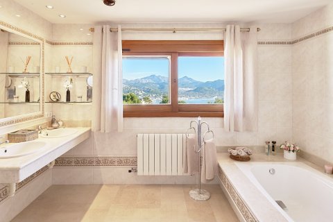 Villa for rent in Port D'andratx, Mallorca, Spain 4 bedrooms, 353 sq.m. No. 41046 - photo 24