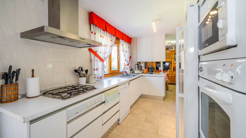 Villa Santo Domingo, Madrid, Spānijā 5 istabas, 337 m2 Nr. 62135
