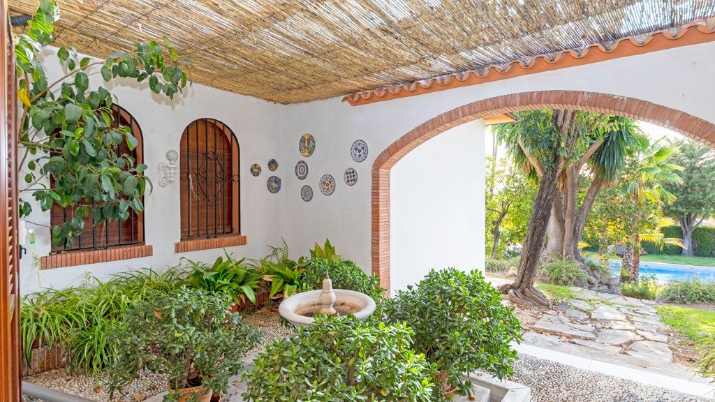 Villa in El Bosque, Cadiz, Spanien 5 Schlafzimmer, 320 m2 Nr. 3256