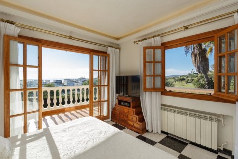 Villa for sale in Manilva, Malaga, Spain 5 bedrooms, 460 sq.m. No. 3275 - photo 5