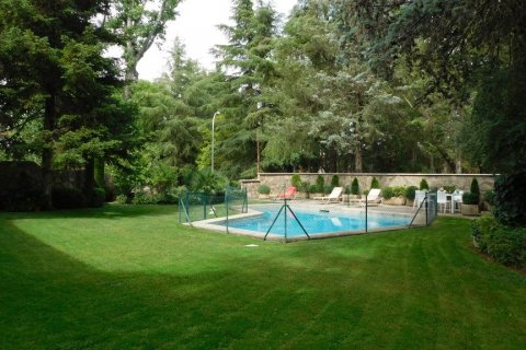 House for sale in Madrid, Spain 6 bedrooms, 675 sq.m. No. 3416 - photo 5