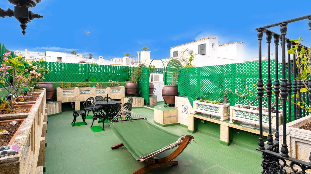 Kamienica w El Puerto de Santa Maria, Cadiz, Hiszpania 3 sypialnie, 441 mkw. nr 62096