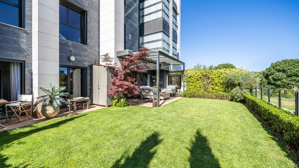 Apartament w Madrid, Hiszpania 5 sypialni, 203.5 mkw. nr 61082