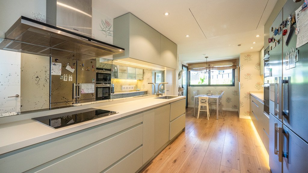 Apartament w Madrid, Hiszpania 5 sypialni, 203.5 mkw. nr 61082