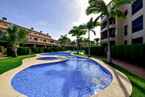 Villa for sale in Javea, Alicante, Spain 4 bedrooms, 305 sq.m. No. 62535 - photo 2