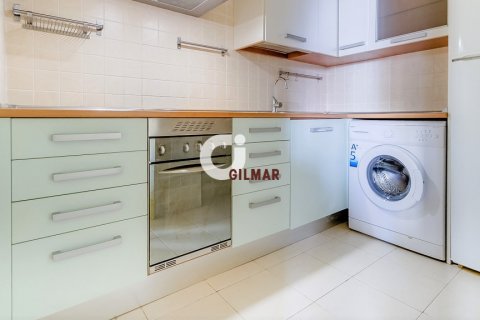 Apartment for sale in Madrid, Spain 1 bedroom, 74 sq.m. No. 2909 - photo 7