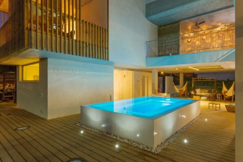 Villa for sale in Roche, Murcia, Spain 6 bedrooms, 500 sq.m. No. 3298 - photo 1