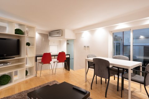 Apartment for sale in Madrid, Spain 2 bedrooms, 52 sq.m. No. 62504 - photo 4