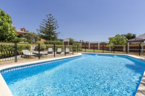 Villa for sale in Estepona, Malaga, Spain 6 bedrooms, 594.55 sq.m. No. 3615 - photo 25