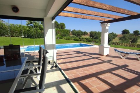 Villa for sale in Cadiz, Spain 6 bedrooms, 435 sq.m. No. 61980 - photo 12