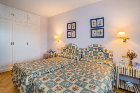 Duplex for sale in Alcobendas, Madrid, Spain 6 bedrooms, 400 sq.m. No. 60948 - photo 19