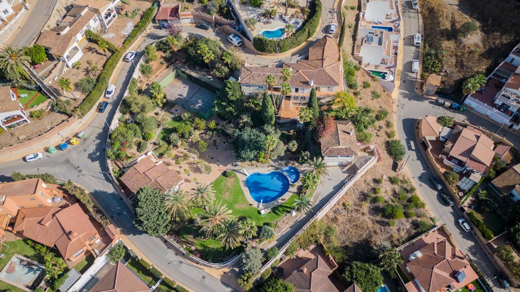 Villa a Torre de Benagalbon, Malaga, Spagna 8 camere da letto, 683 mq. N° 62296