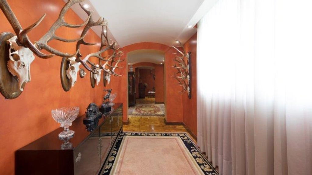 Dzīvoklis Jerez de la Frontera, Cadiz, Spānijā 4 istabas, 371.15 m2 Nr. 61015