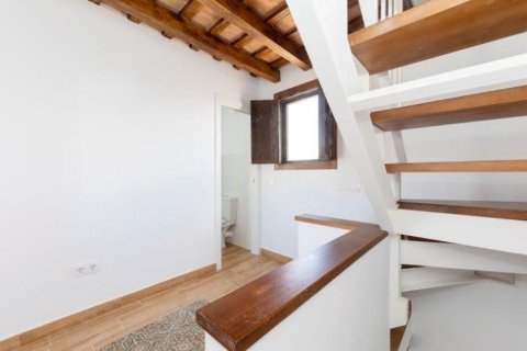 Apartment for sale in Cadiz, Spain 3 bedrooms, 142 sq.m. No. 60962 - photo 25