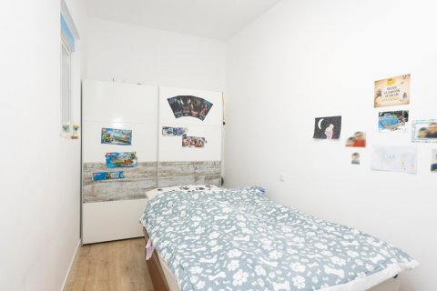 Apartment for sale in Madrid, Spain 3 bedrooms, 153 sq.m. No. 61100 - photo 22