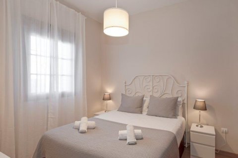 Duplex for sale in Sevilla, Seville, Spain 5 bedrooms, 222 sq.m. No. 61932 - photo 21