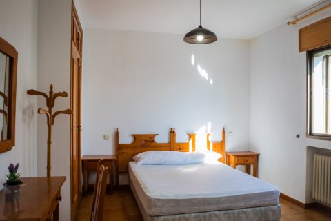 Villa for sale in Manzanares el Real, Madrid, Spain 11 bedrooms, 968 sq.m. No. 62044 - photo 18