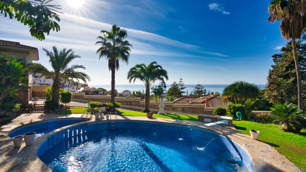 Villa a Torre de Benagalbon, Malaga, Spagna 8 camere da letto, 683 mq. N° 62296