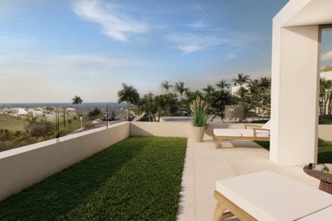Villa for sale in Estepona, Malaga, Spain 4 bedrooms, 222 sq.m. No. 62123 - photo 5