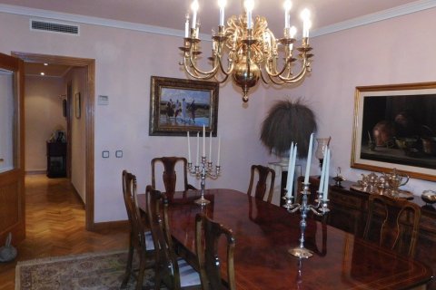 Apartment for rent in Moralzarzal, Madrid, Spain 6 bedrooms, 313 sq.m. No. 60876 - photo 23
